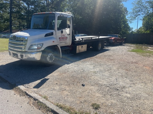 Tow truck for light and medium duty vehicle transport
